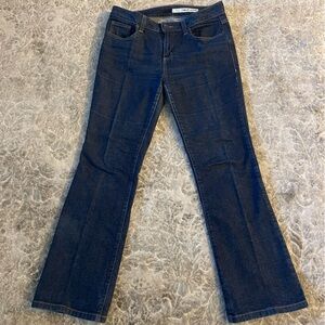 DKNY Jeans women’s size 8 S/C mid rise dark wash straight leg comfort stretch